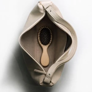 7000-006-Mini_Spazzola_da_Viaggio_BHBD_per_Extension_-_Paddle_Brush-3.jpg