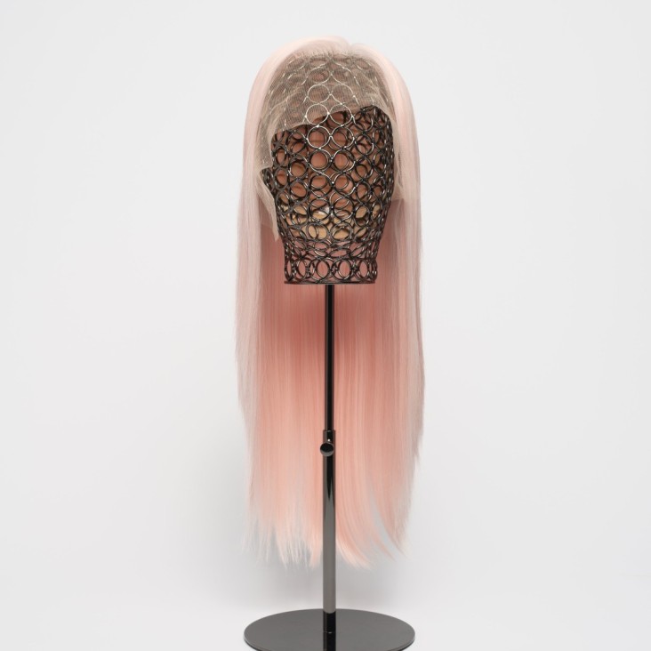 21-035M-0003-BHBD_Synthetic_Wig_-_Parrucca_Half_Lace_di_fibre_sintetiche_giapponesi-1.jpg